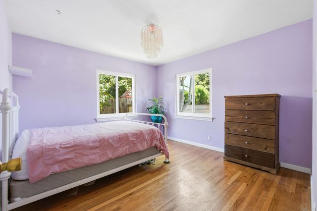 1026 W Dayton Avenue, Fresno, CA 93705