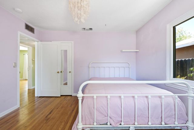 1026 W Dayton Avenue, Fresno, CA 93705