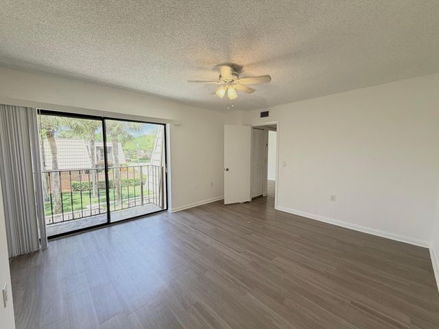 5512 55th Way, West Palm Beach, FL 33409