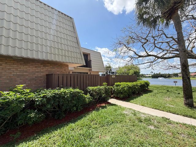 5512 55th Way, West Palm Beach, FL 33409