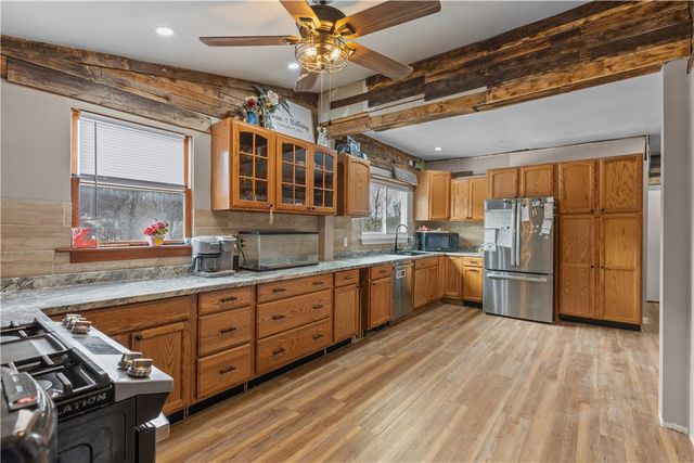 1223 Laurel Hill Rd, Mcdonald, PA 15057