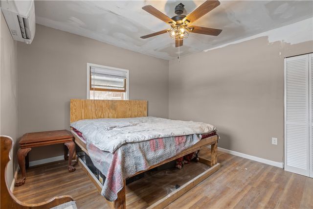 1223 Laurel Hill Rd, Mcdonald, PA 15057