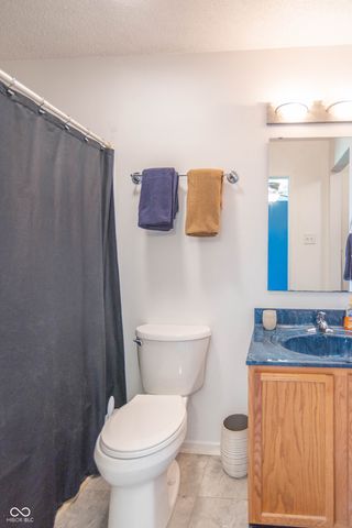 9235 Bakers Corner Drive, Camby, IN 46113