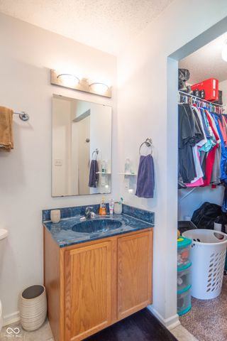 9235 Bakers Corner Drive, Camby, IN 46113