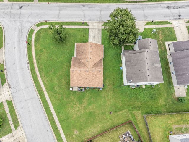 9235 Bakers Corner Drive, Camby, IN 46113