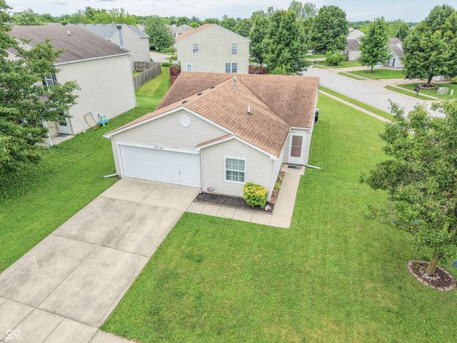 9235 Bakers Corner Drive, Camby, IN 46113