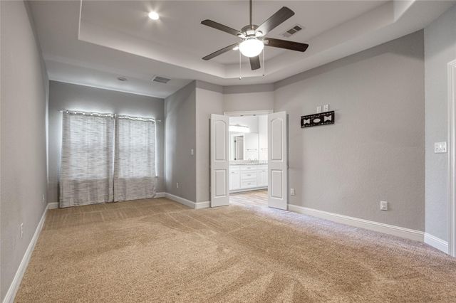 1206 N Avenue L, Freeport, TX 77541