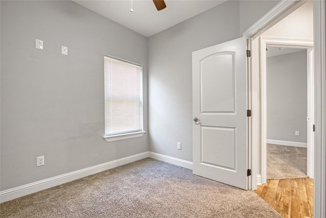 1206 N Avenue L, Freeport, TX 77541