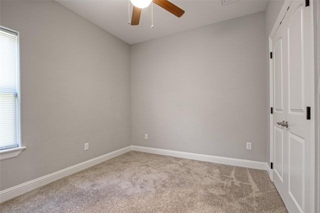 1206 N Avenue L, Freeport, TX 77541