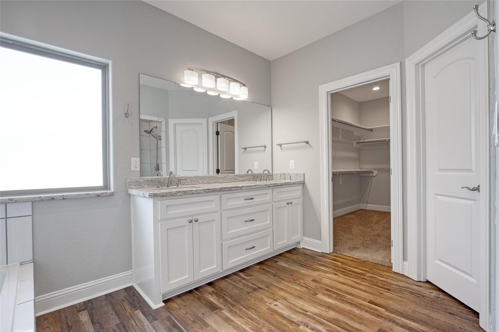 Image 15 of property listing at 1206 N Avenue L, Freeport, TX 77541