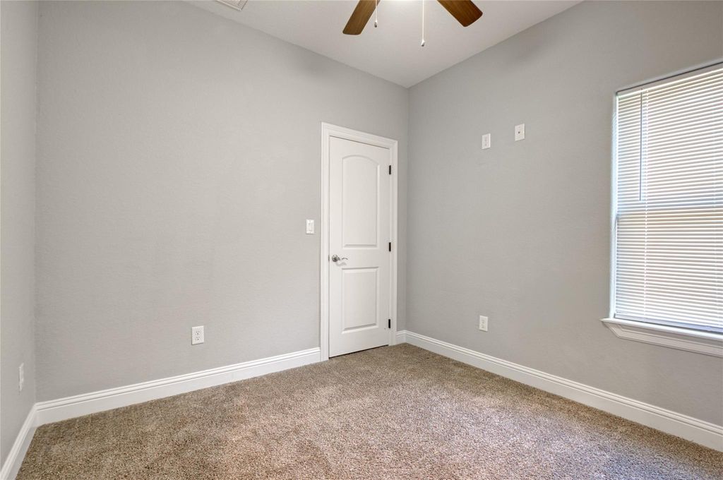 Image 17 of property listing at 1206 N Avenue L, Freeport, TX 77541