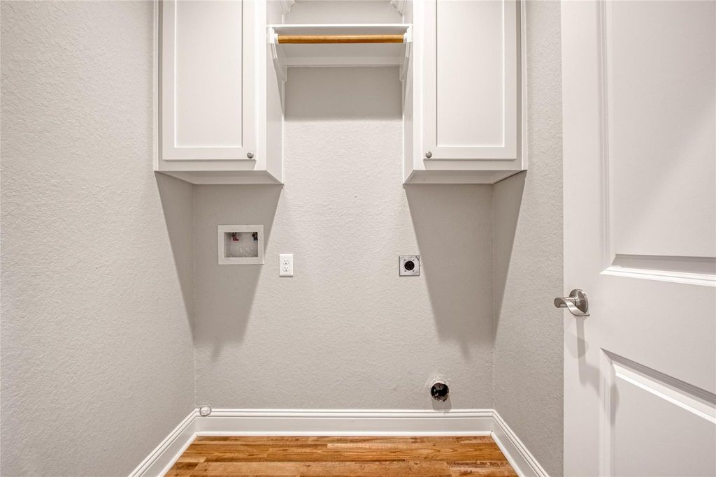 Image 21 of property listing at 1206 N Avenue L, Freeport, TX 77541