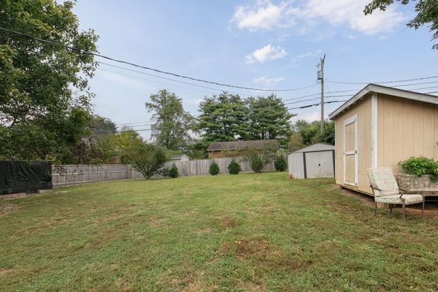 1334 Shun Pike, Nicholasville, KY 40356