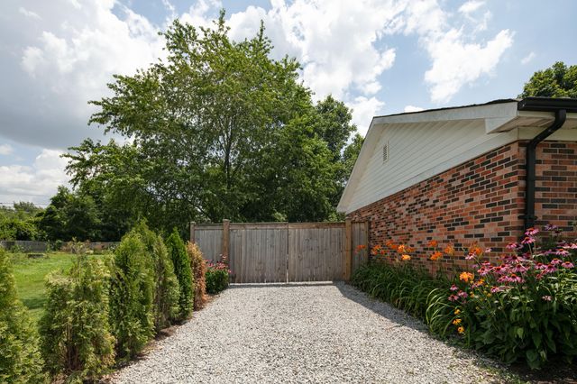 1334 Shun Pike, Nicholasville, KY 40356