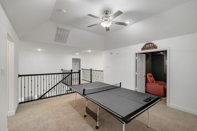 10736 Smoky Oak Trail, Argyle, TX 76226