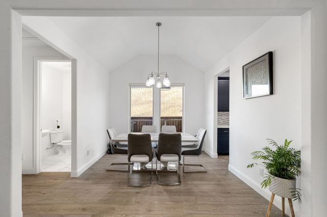 10736 Smoky Oak Trail, Argyle, TX 76226