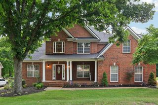 105 Turning Leaf Way, Hendersonville, TN 37075