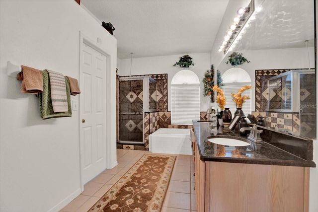 18123 KARA COURT, Tampa, FL 33647