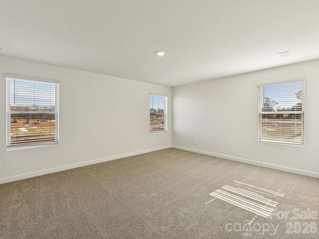 8132 Hidden Springs Trail, Charlotte, NC 28216