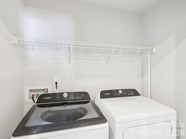 8132 Hidden Springs Trail, Charlotte, NC 28216