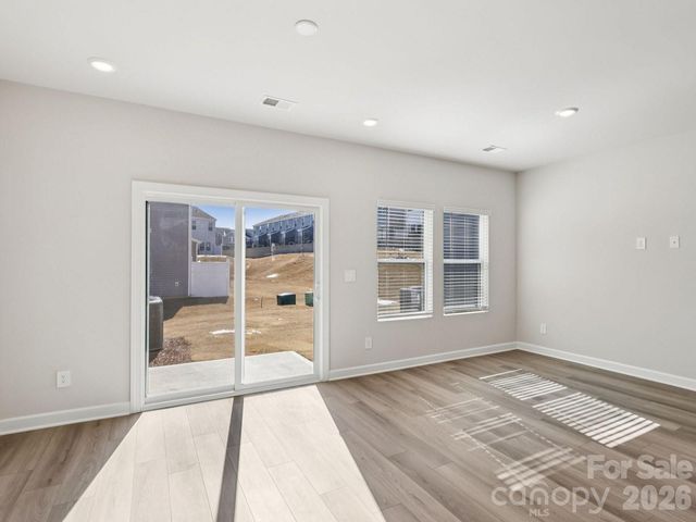 8132 Hidden Springs Trail, Charlotte, NC 28216