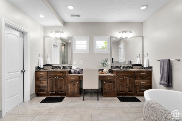 292 E CLUBVIEW LN, Lehi, UT 84043