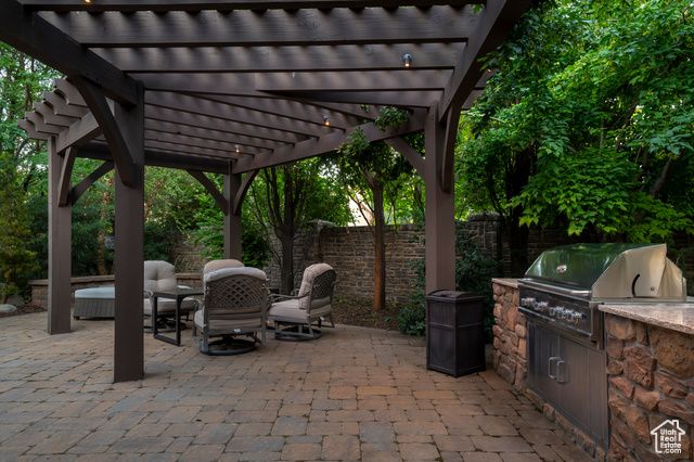 292 E CLUBVIEW LN, Lehi, UT 84043