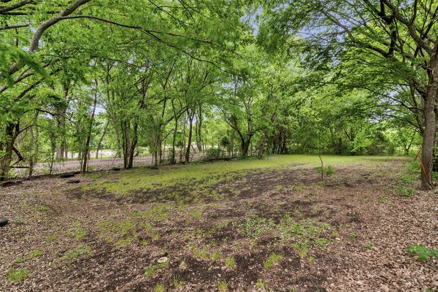 8546 County Road 500, Blue Ridge, TX 75424