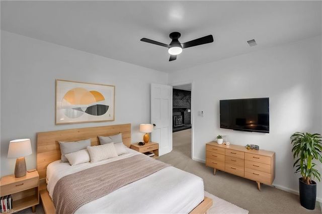 20 Ardmoor DR, Hampton, VA 23666