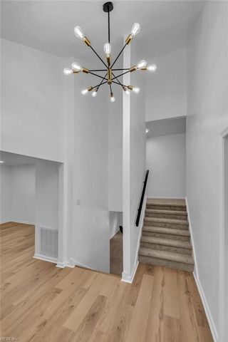 20 Ardmoor DR, Hampton, VA 23666