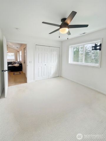 600 Harrison Street N, South Bend, WA 98586