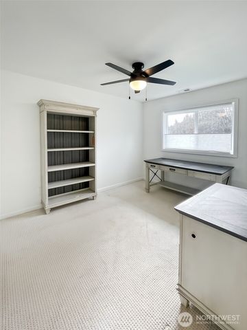 600 Harrison Street N, South Bend, WA 98586