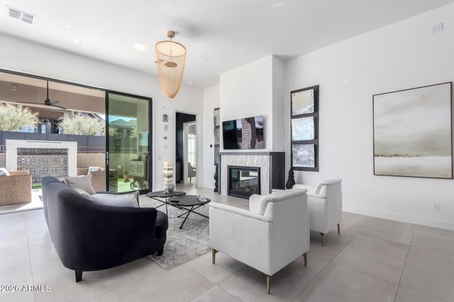 12451 E TROON VISTA Drive, Scottsdale, AZ 85255