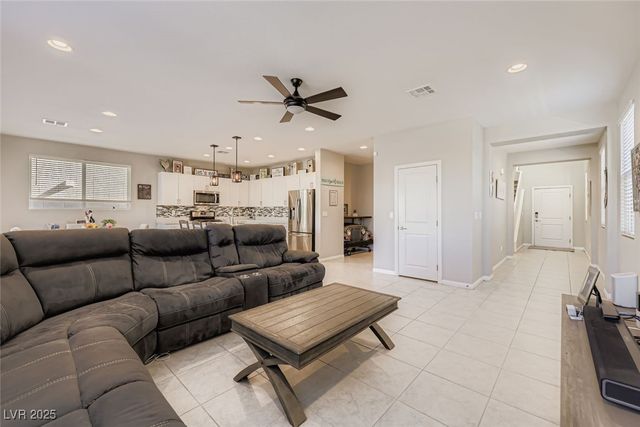 3050 Certaldo Court, Las Vegas, NV 89141