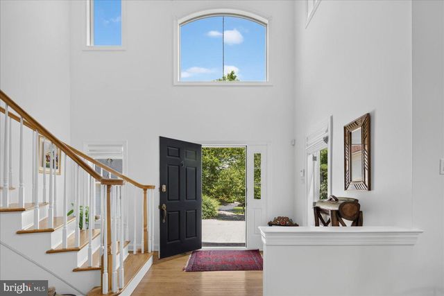 157 CHRISTOPHER DR, Princeton, NJ 08540