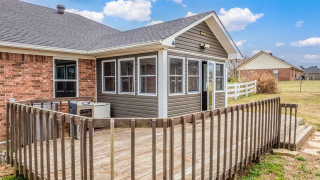 112 Blue Hole Road, Beebe, AR 72012