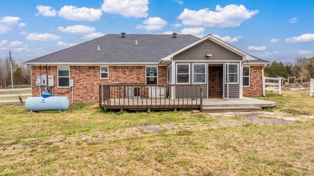 112 Blue Hole Road, Beebe, AR 72012