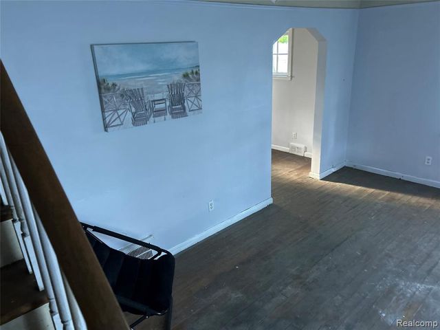 12641 Kelly Road, Detroit, MI 48224