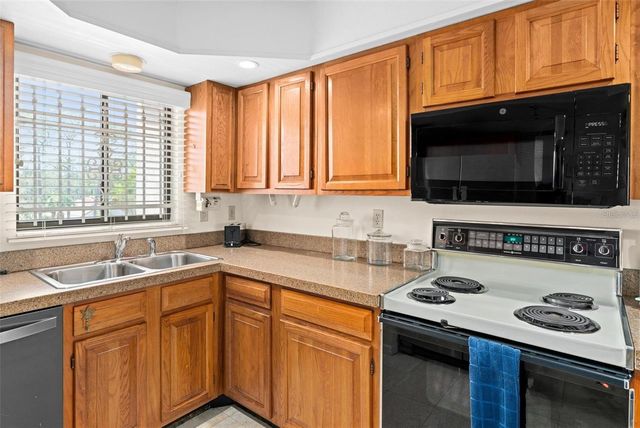 1162 CARMEL CIRCLE 440, Casselberry, FL 32707