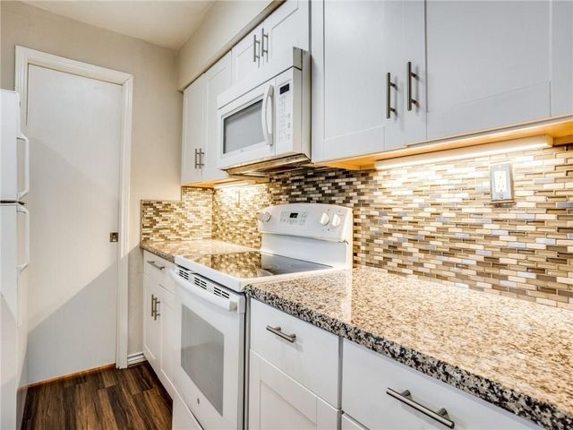 2923 Shelby Avenue, Dallas, TX 75219