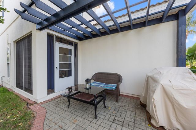 4791 E Trovare, Destin, FL 32541