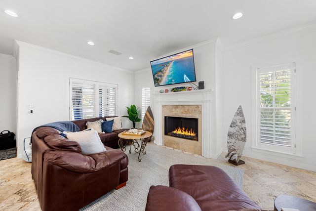 4791 E Trovare, Destin, FL 32541