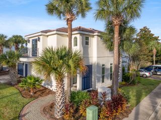 4791 E Trovare, Destin, FL 32541
