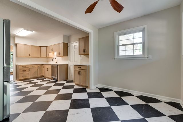 128 Devonshire Trl, Hendersonville, TN 37075