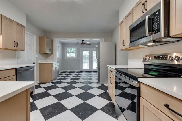128 Devonshire Trl, Hendersonville, TN 37075