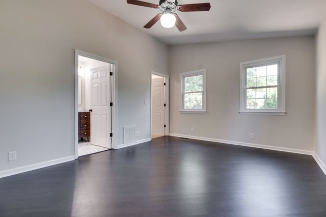 128 Devonshire Trl, Hendersonville, TN 37075