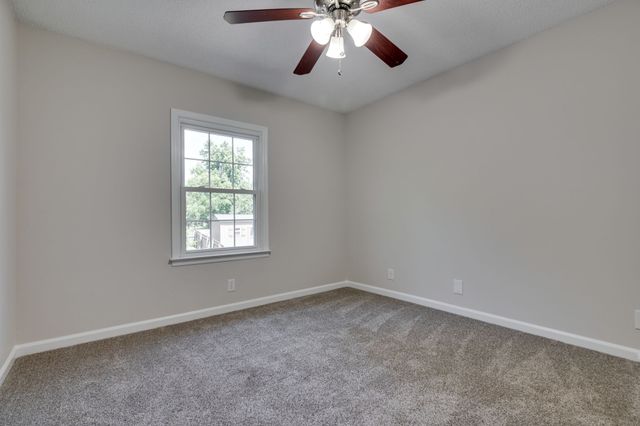128 Devonshire Trl, Hendersonville, TN 37075