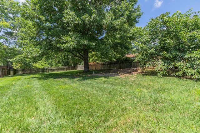 128 Devonshire Trl, Hendersonville, TN 37075