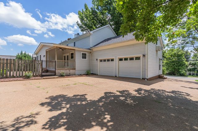 128 Devonshire Trl, Hendersonville, TN 37075