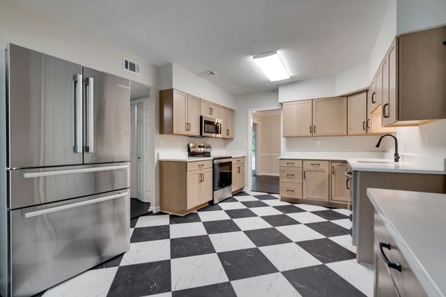 128 Devonshire Trl, Hendersonville, TN 37075